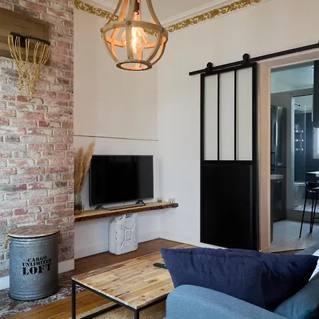 Charming & Rustic 1bd Apartament *
